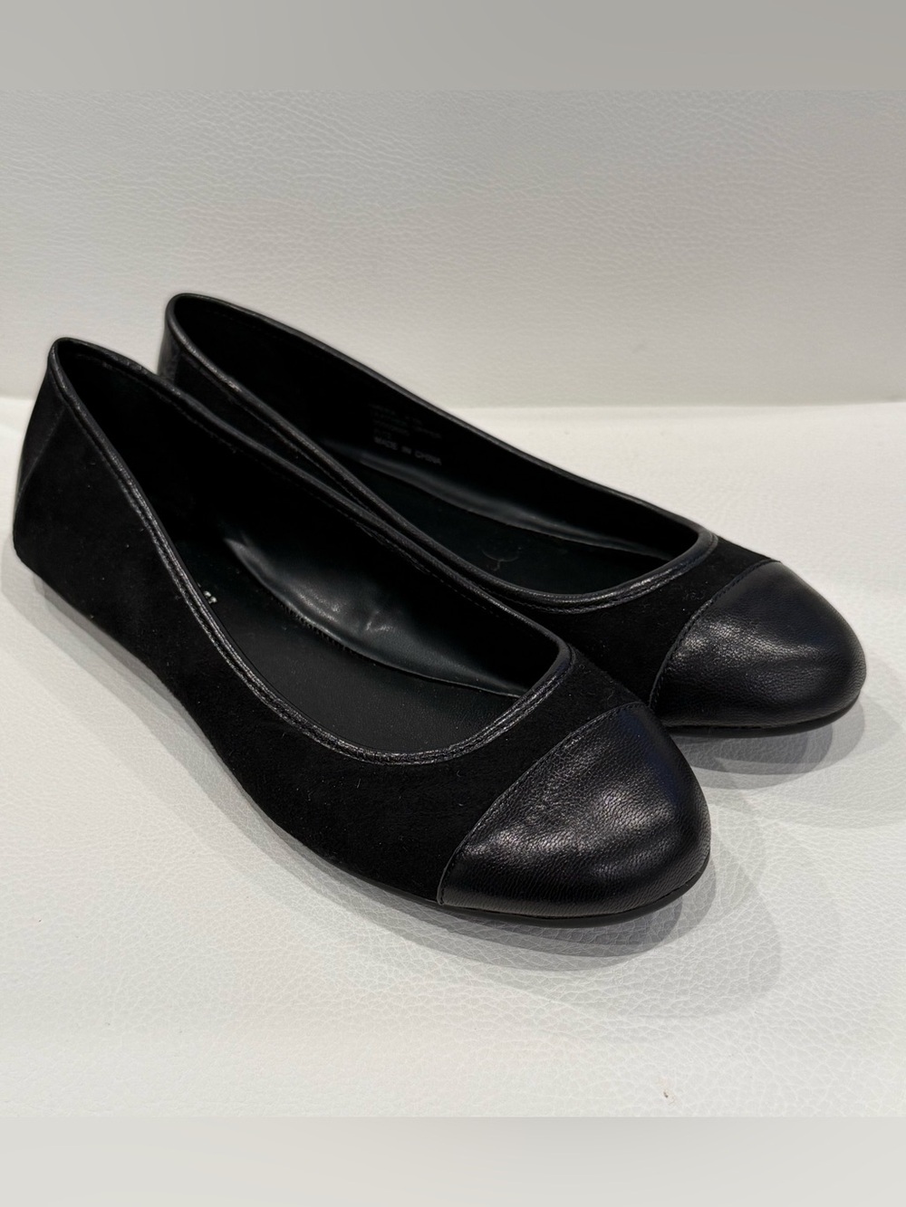 Lauren Ralph Lauren‎ Black Leather Cap Toe Ballet Amera Flat Size 6.5B Classic